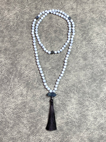 Mala: howlite beads with labradorite accents and guru bead